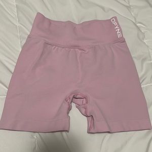 DFYNE shorts